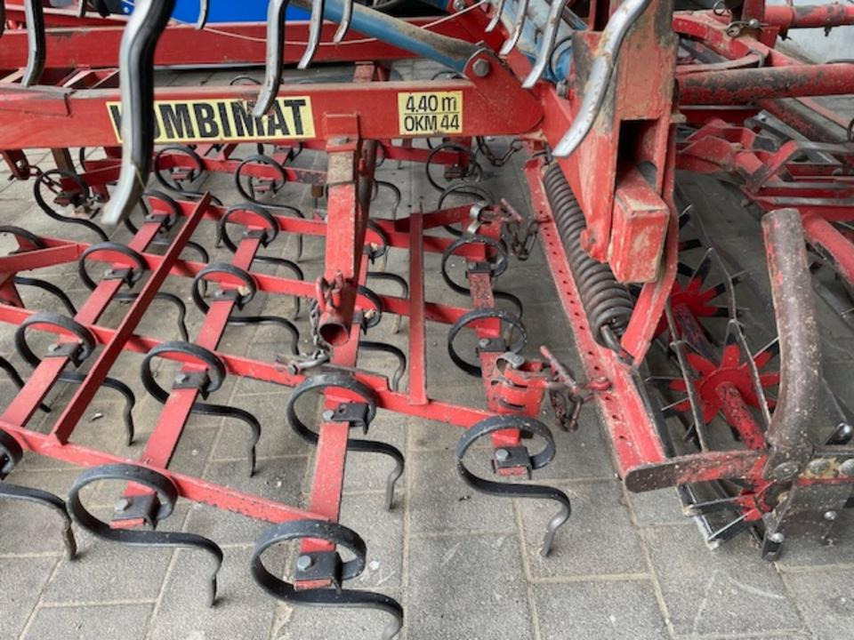 Saatbeetkombination Rau 440cm - Kultivator: slika Saatbeetkombination Rau 440cm - Kultivator Saatbeetkombination Rau 440cm - Kultivator: slika Saatbeetkombination Rau 440cm - Kultivator