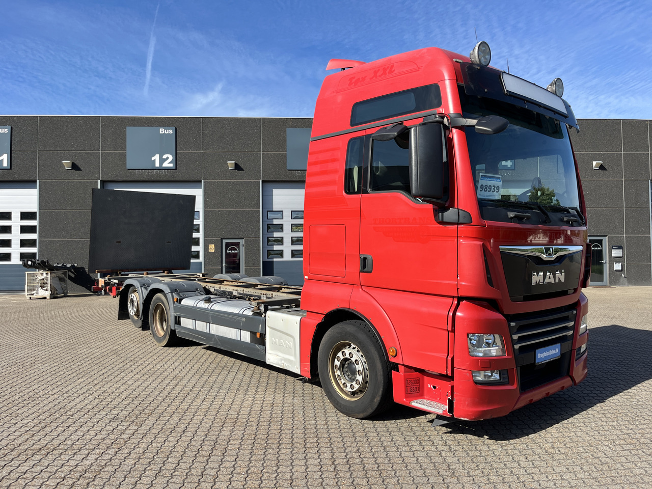 MAN TGX 26.500 6x2 - Transporter kontejnera/ Kamion s izmjenjivim sanducima: slika MAN TGX 26.500 6x2 - Transporter kontejnera/ Kamion s izmjenjivim sanducima MAN TGX 26.500 6x2 - Transporter kontejnera/ Kamion s izmjenjivim sanducima: slika MAN TGX 26.500 6x2 - Transporter kontejnera/ Kamion s izmjenjivim sanducima