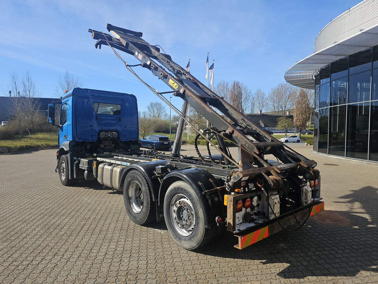 Mercedes Antos 2546 - Transporter kontejnera/ Kamion s izmjenjivim sanducima: slika Mercedes Antos 2546 - Transporter kontejnera/ Kamion s izmjenjivim sanducima Mercedes Antos 2546 - Transporter kontejnera/ Kamion s izmjenjivim sanducima: slika Mercedes Antos 2546 - Transporter kontejnera/ Kamion s izmjenjivim sanducima