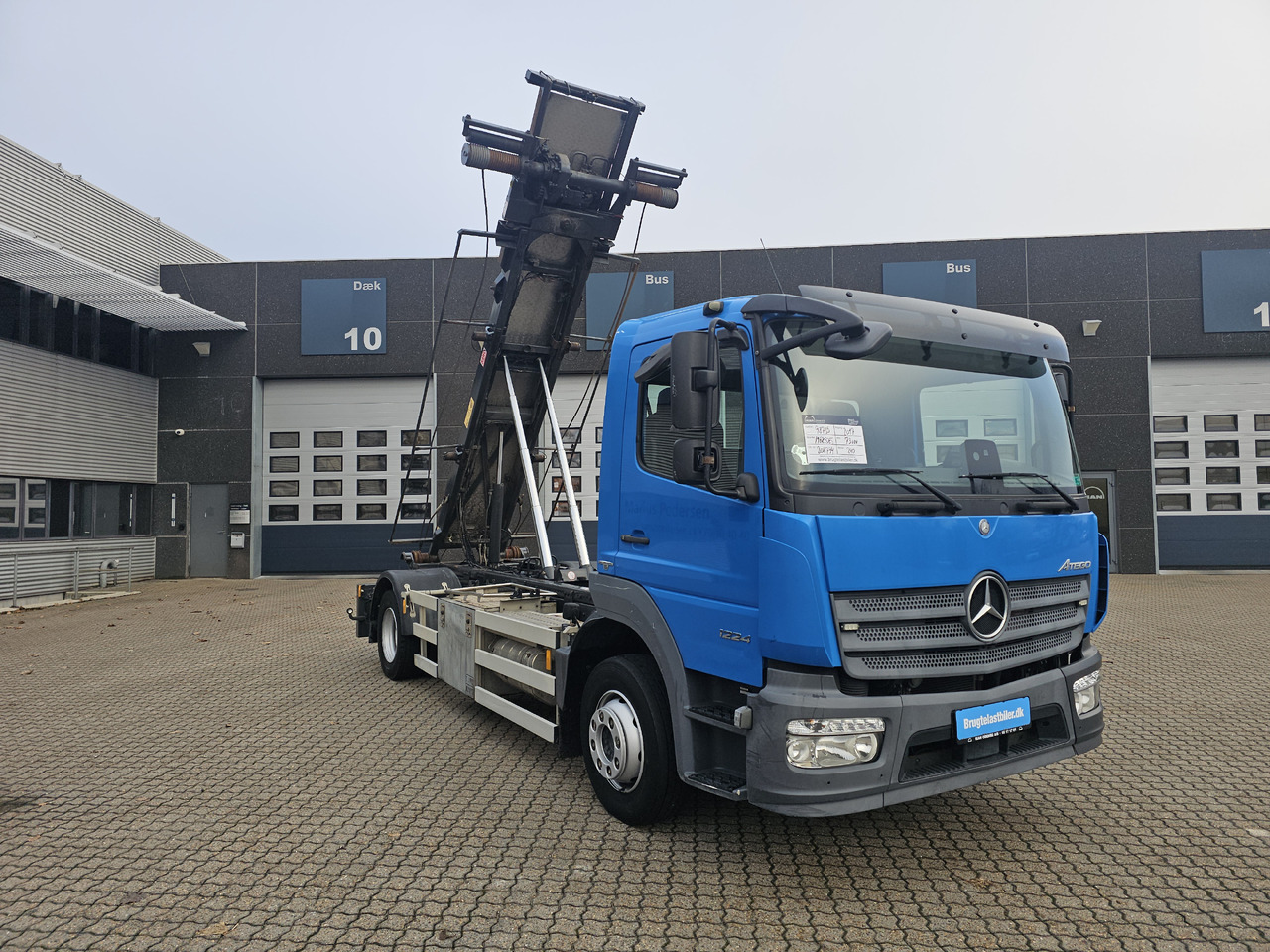 Mercedes Atego 1224 - Transporter kontejnera/ Kamion s izmjenjivim sanducima: slika Mercedes Atego 1224 - Transporter kontejnera/ Kamion s izmjenjivim sanducima Mercedes Atego 1224 - Transporter kontejnera/ Kamion s izmjenjivim sanducima: slika Mercedes Atego 1224 - Transporter kontejnera/ Kamion s izmjenjivim sanducima