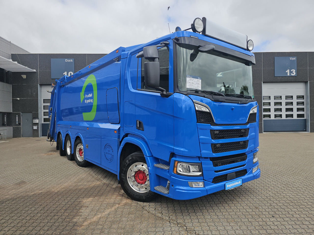 Scania R520 8x2 - Kamion za odvoz smeća: slika Scania R520 8x2 - Kamion za odvoz smeća Scania R520 8x2 - Kamion za odvoz smeća: slika Scania R520 8x2 - Kamion za odvoz smeća