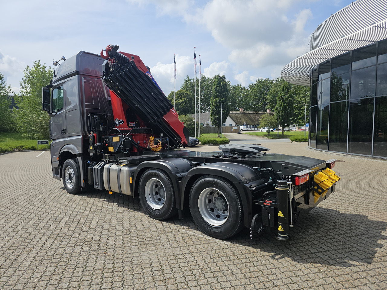 Mercedes Arocs 2653 6x4 40 T-mtr. - Tegljač: slika Mercedes Arocs 2653 6x4 40 T-mtr. - Tegljač Mercedes Arocs 2653 6x4 40 T-mtr. - Tegljač: slika Mercedes Arocs 2653 6x4 40 T-mtr. - Tegljač