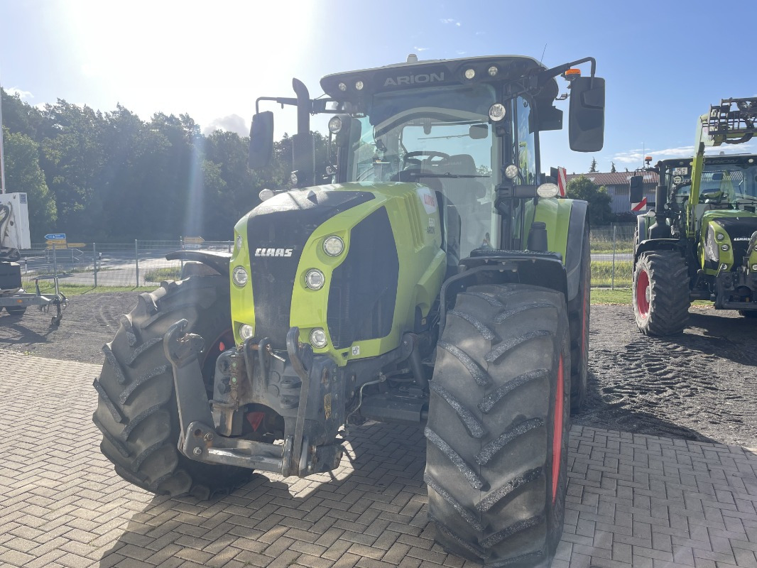 CLAAS Arion 660 CMATIC - Traktor: slika CLAAS Arion 660 CMATIC - Traktor CLAAS Arion 660 CMATIC - Traktor: slika CLAAS Arion 660 CMATIC - Traktor