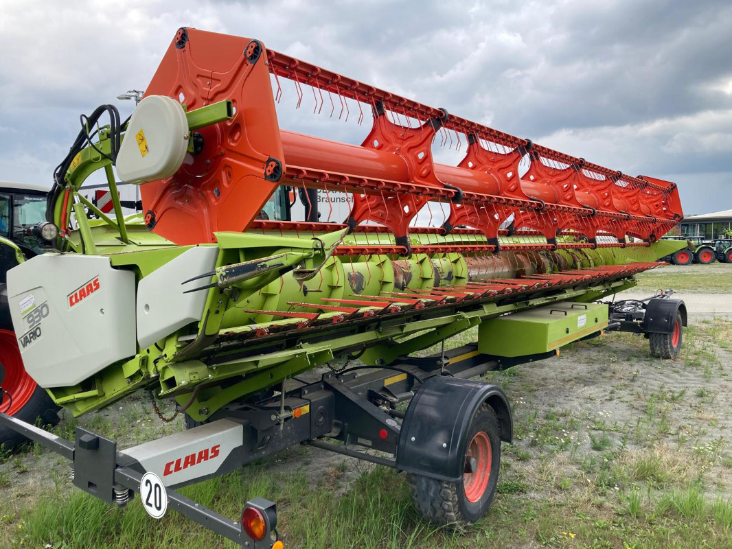 CLAAS Trion 750 - Kombajn za žetvu: slika CLAAS Trion 750 - Kombajn za žetvu CLAAS Trion 750 - Kombajn za žetvu: slika CLAAS Trion 750 - Kombajn za žetvu