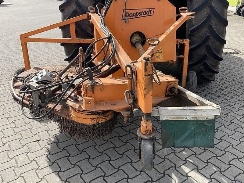Doppstadt DRM 120 - Bočni malčer: slika Doppstadt DRM 120 - Bočni malčer Doppstadt DRM 120 - Bočni malčer: slika Doppstadt DRM 120 - Bočni malčer