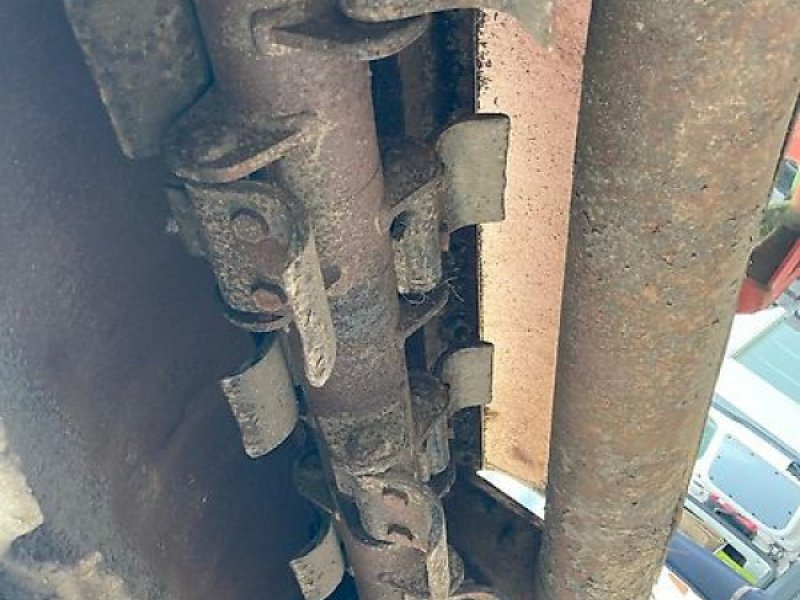 Traktor John Deere 6110R: slika Traktor John Deere 6110R Traktor John Deere 6110R: slika Traktor John Deere 6110R