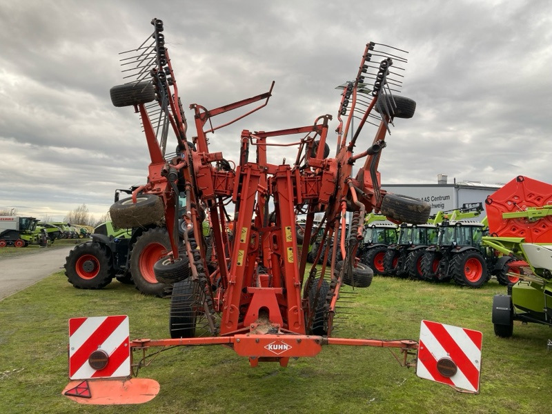 Kuhn GA 15021 - Prevrtač sijena/ Grabulje: slika Kuhn GA 15021 - Prevrtač sijena/ Grabulje Kuhn GA 15021 - Prevrtač sijena/ Grabulje: slika Kuhn GA 15021 - Prevrtač sijena/ Grabulje