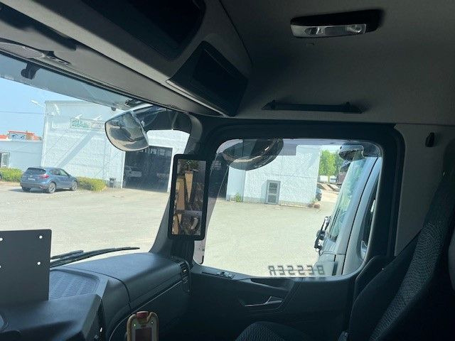 Kamion s kukastom dizalicom Mercedes-Benz Arocs 5 2651  HD Mit Meiller Abrollkipper: slika Kamion s kukastom dizalicom Mercedes-Benz Arocs 5 2651  HD Mit Meiller Abrollkipper