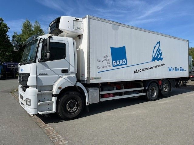 Mercedes-Benz Axor MB 2536 Kühlfahrzeug Bitemp LBW - Kamion hladnjača: slika Mercedes-Benz Axor MB 2536 Kühlfahrzeug Bitemp LBW - Kamion hladnjača Mercedes-Benz Axor MB 2536 Kühlfahrzeug Bitemp LBW - Kamion hladnjača: slika Mercedes-Benz Axor MB 2536 Kühlfahrzeug Bitemp LBW - Kamion hladnjača
