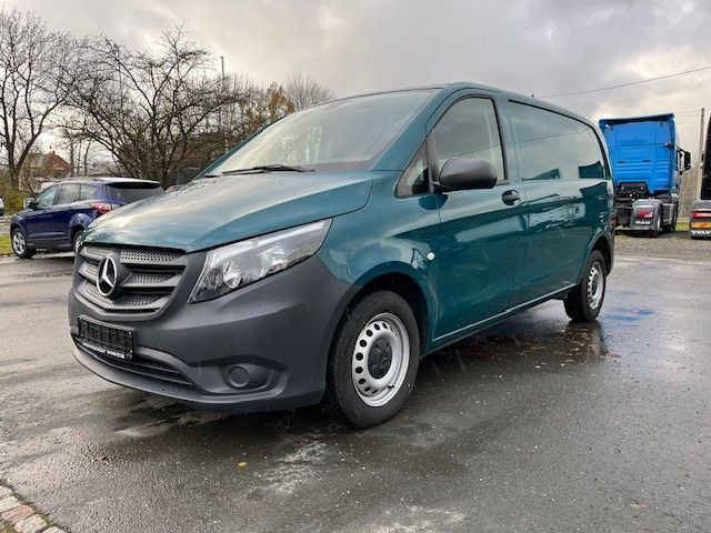 Mercedes-Benz Vito Kasten 114/116 CDI, 119 CDI/BT RWD kompakt - Mali kombi: slika Mercedes-Benz Vito Kasten 114/116 CDI, 119 CDI/BT RWD kompakt - Mali kombi Mercedes-Benz Vito Kasten 114/116 CDI, 119 CDI/BT RWD kompakt - Mali kombi: slika Mercedes-Benz Vito Kasten 114/116 CDI, 119 CDI/BT RWD kompakt - Mali kombi