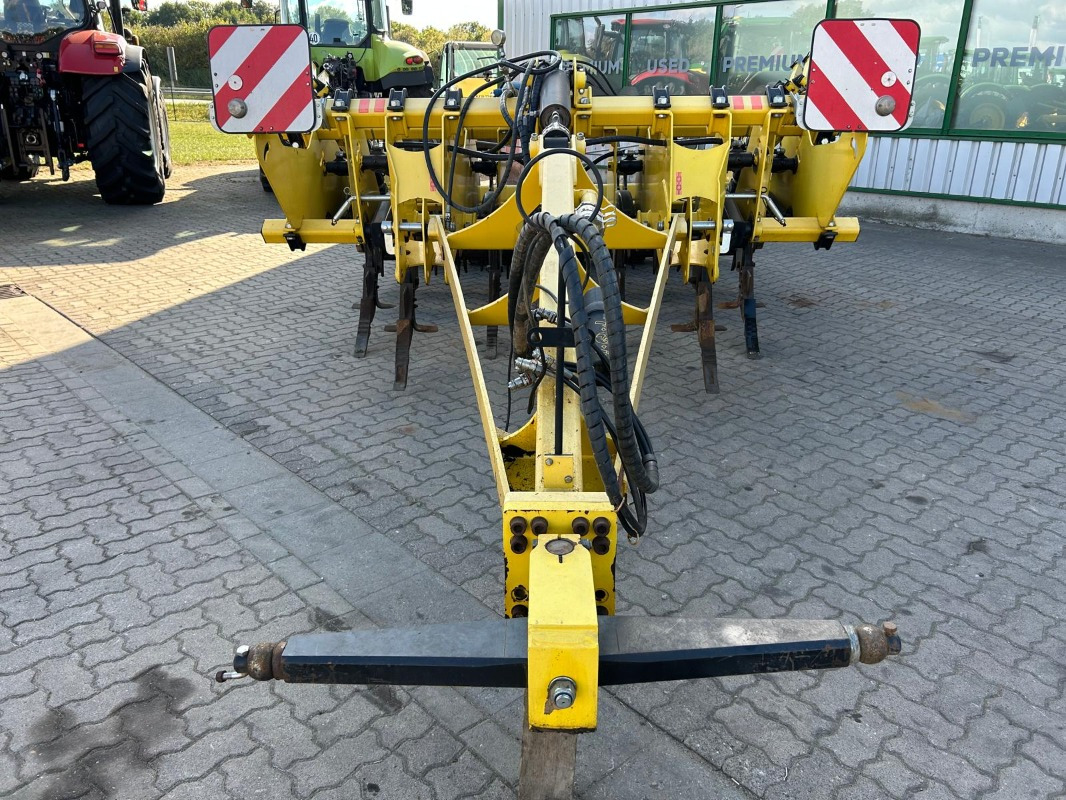 Bednar TN 3000 HM7RT - Kultivator: slika Bednar TN 3000 HM7RT - Kultivator Bednar TN 3000 HM7RT - Kultivator: slika Bednar TN 3000 HM7RT - Kultivator