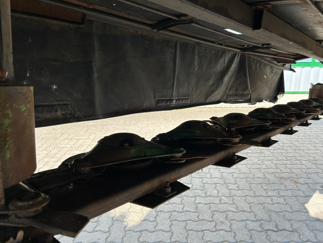 Deutz DiscMaster 440 - Kosilica: slika Deutz DiscMaster 440 - Kosilica Deutz DiscMaster 440 - Kosilica: slika Deutz DiscMaster 440 - Kosilica