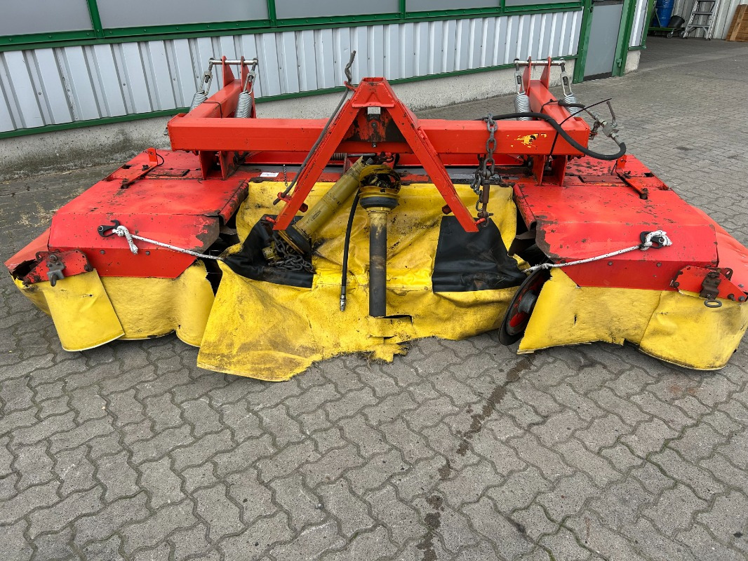 Fella KM 310 FC - Kosilica: slika Fella KM 310 FC - Kosilica Fella KM 310 FC - Kosilica: slika Fella KM 310 FC - Kosilica