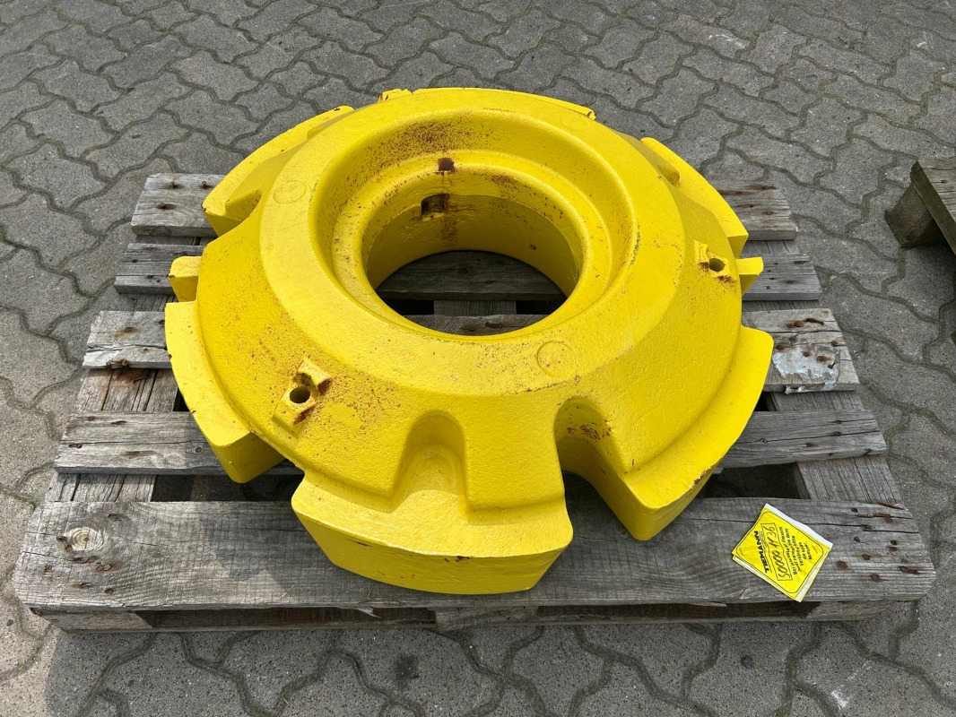 John Deere 620 kg innenliegend - Guma za Poljoprivredni strojevi: slika John Deere 620 kg innenliegend - Guma za Poljoprivredni strojevi John Deere 620 kg innenliegend - Guma za Poljoprivredni strojevi: slika John Deere 620 kg innenliegend - Guma za Poljoprivredni strojevi