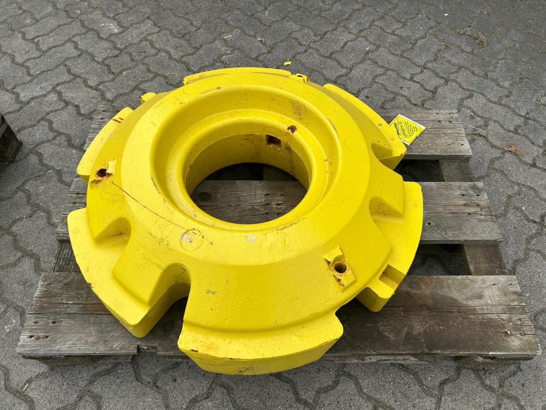 John Deere 620 kg innenliegend - Guma za Poljoprivredni strojevi: slika John Deere 620 kg innenliegend - Guma za Poljoprivredni strojevi John Deere 620 kg innenliegend - Guma za Poljoprivredni strojevi: slika John Deere 620 kg innenliegend - Guma za Poljoprivredni strojevi