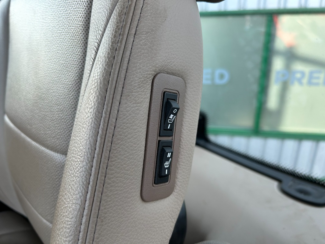 John Deere 6R 250 - Traktor: slika John Deere 6R 250 - Traktor John Deere 6R 250 - Traktor: slika John Deere 6R 250 - Traktor