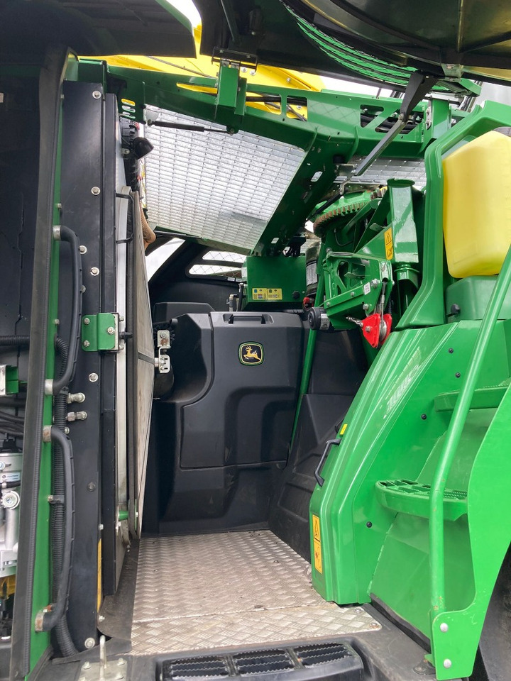 Kombajn John Deere 9900 PRODRIVE 40 KM/H: slika Kombajn John Deere 9900 PRODRIVE 40 KM/H
