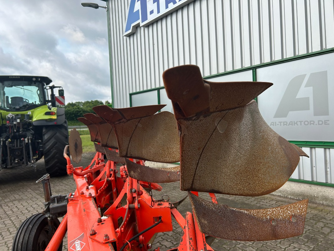 Kuhn Multi Master 113 4E - Plug: slika Kuhn Multi Master 113 4E - Plug Kuhn Multi Master 113 4E - Plug: slika Kuhn Multi Master 113 4E - Plug