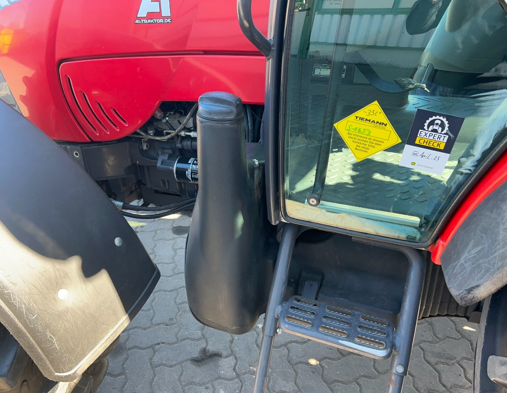 McCormick T 90 - Traktor: slika McCormick T 90 - Traktor McCormick T 90 - Traktor: slika McCormick T 90 - Traktor