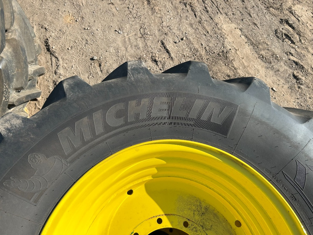 Michelin 710/70R42 und 600/70R30 Kompletträder - Guma za Poljoprivredni strojevi: slika Michelin 710/70R42 und 600/70R30 Kompletträder - Guma za Poljoprivredni strojevi Michelin 710/70R42 und 600/70R30 Kompletträder - Guma za Poljoprivredni strojevi: slika Michelin 710/70R42 und 600/70R30 Kompletträder - Guma za Poljoprivredni strojevi