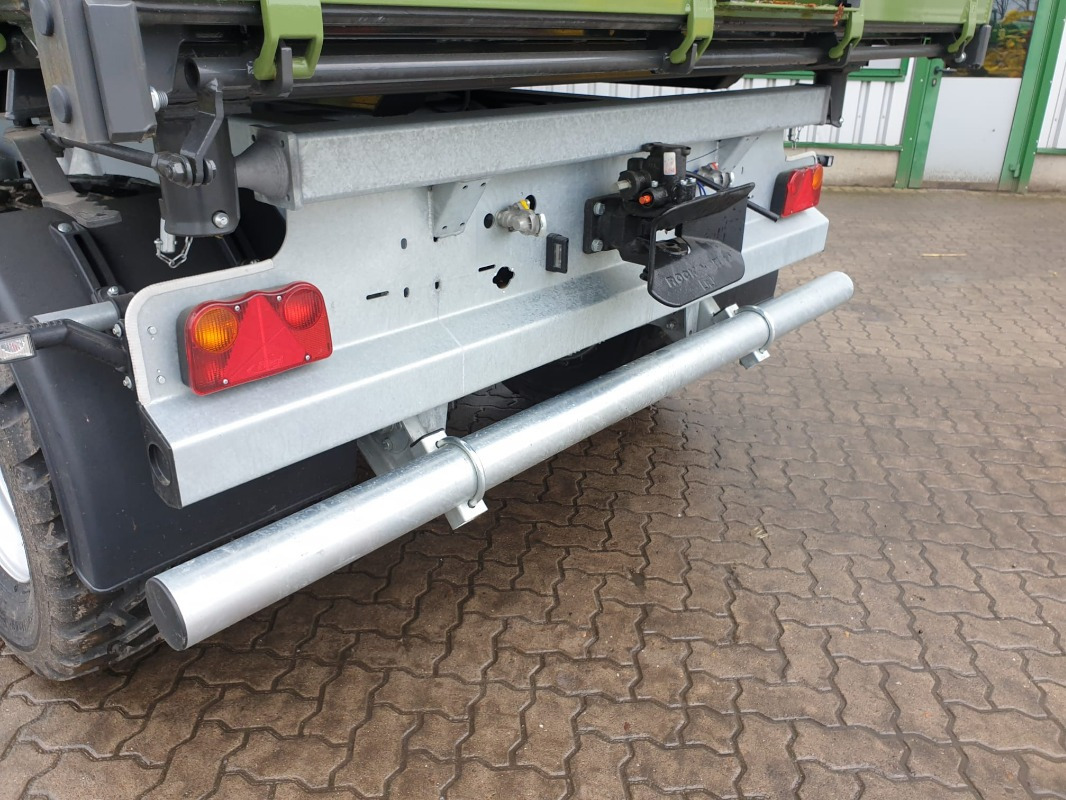 Fliegl TDK 200 FOX - Prikolica: slika Fliegl TDK 200 FOX - Prikolica Fliegl TDK 200 FOX - Prikolica: slika Fliegl TDK 200 FOX - Prikolica