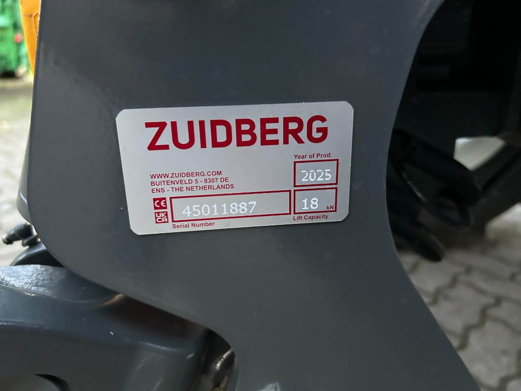 Valtra A85N - Traktor: slika Valtra A85N - Traktor Valtra A85N - Traktor: slika Valtra A85N - Traktor