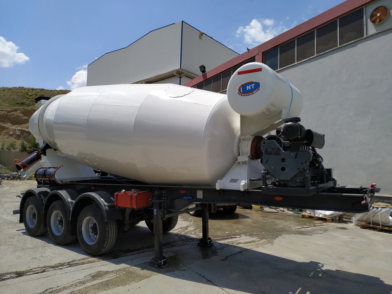 NT MAKINA TRAILERMIXER - Poluprikolica mikser: slika NT MAKINA TRAILERMIXER - Poluprikolica mikser NT MAKINA TRAILERMIXER - Poluprikolica mikser: slika NT MAKINA TRAILERMIXER - Poluprikolica mikser