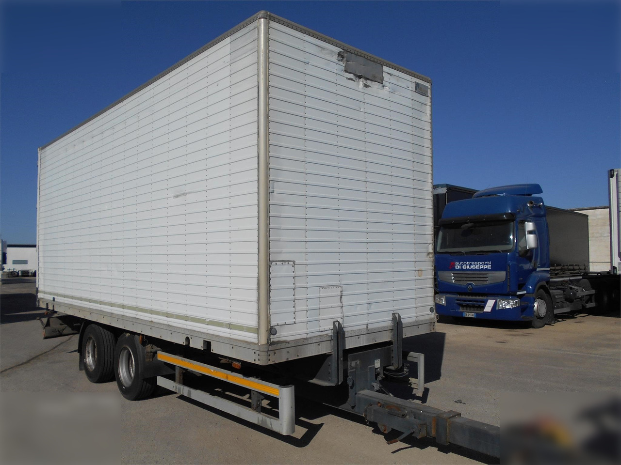 DAYTONA - Prikolica sa zatvorenim sandukom: slika DAYTONA - Prikolica sa zatvorenim sandukom DAYTONA - Prikolica sa zatvorenim sandukom: slika DAYTONA - Prikolica sa zatvorenim sandukom