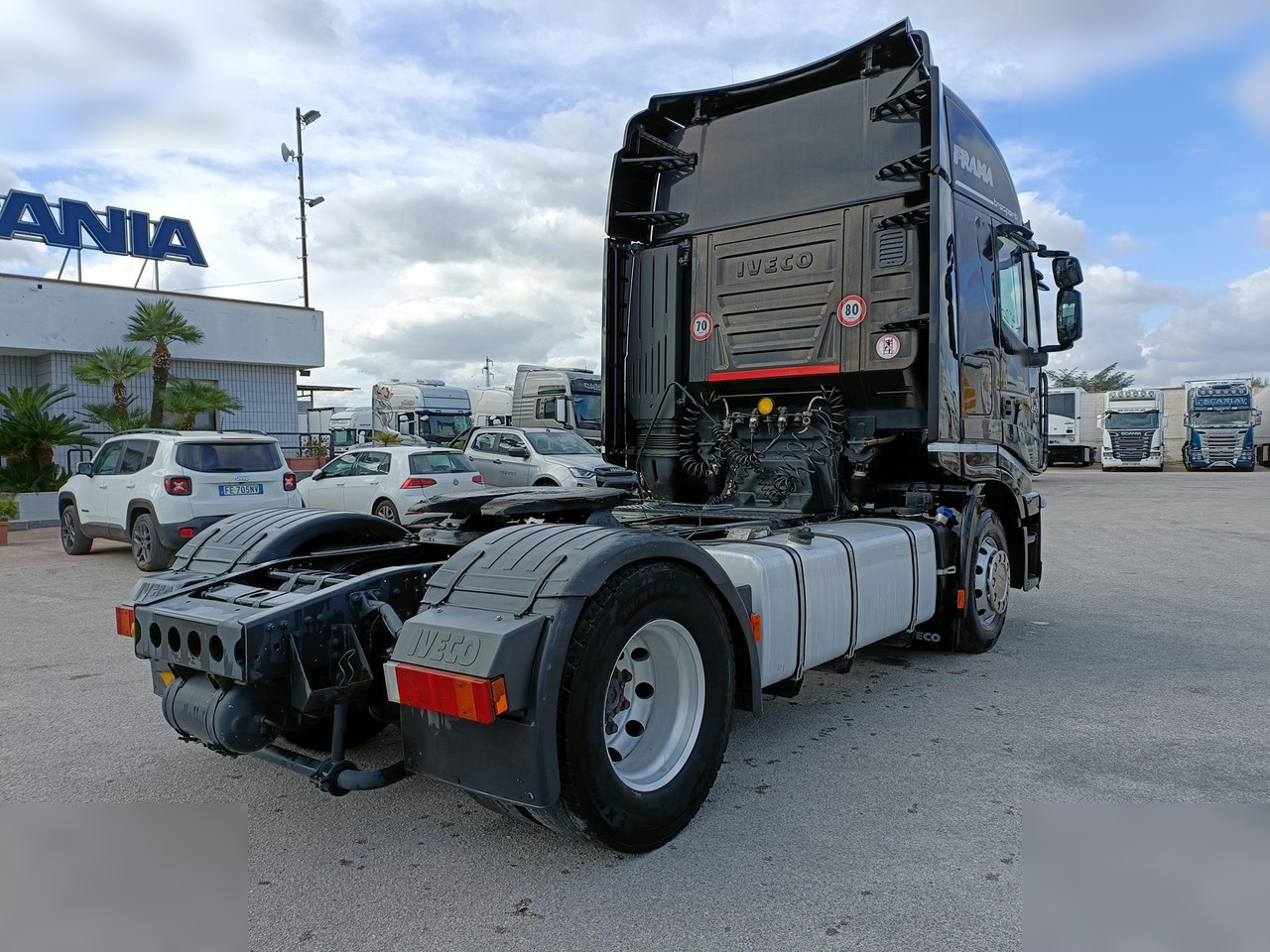 IVECO STRALIS 450 - Tegljač: slika IVECO STRALIS 450 - Tegljač IVECO STRALIS 450 - Tegljač: slika IVECO STRALIS 450 - Tegljač