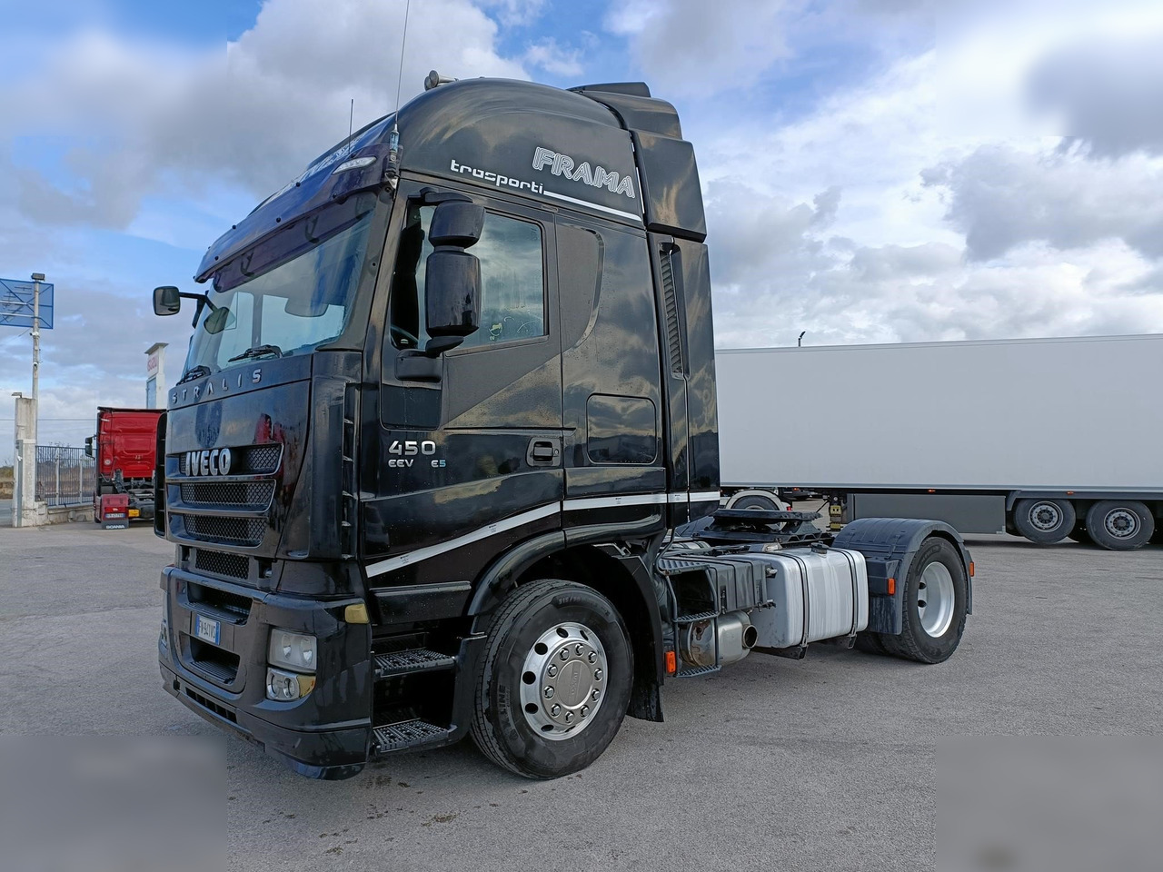 IVECO STRALIS 450 - Tegljač: slika IVECO STRALIS 450 - Tegljač IVECO STRALIS 450 - Tegljač: slika IVECO STRALIS 450 - Tegljač