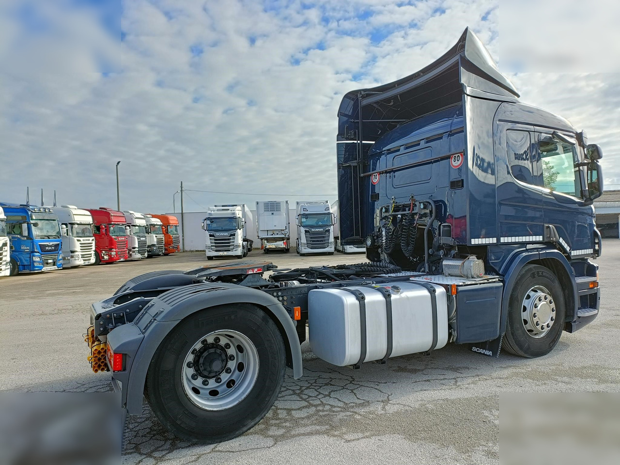 SCANIA P450 - Tegljač: slika SCANIA P450 - Tegljač SCANIA P450 - Tegljač: slika SCANIA P450 - Tegljač