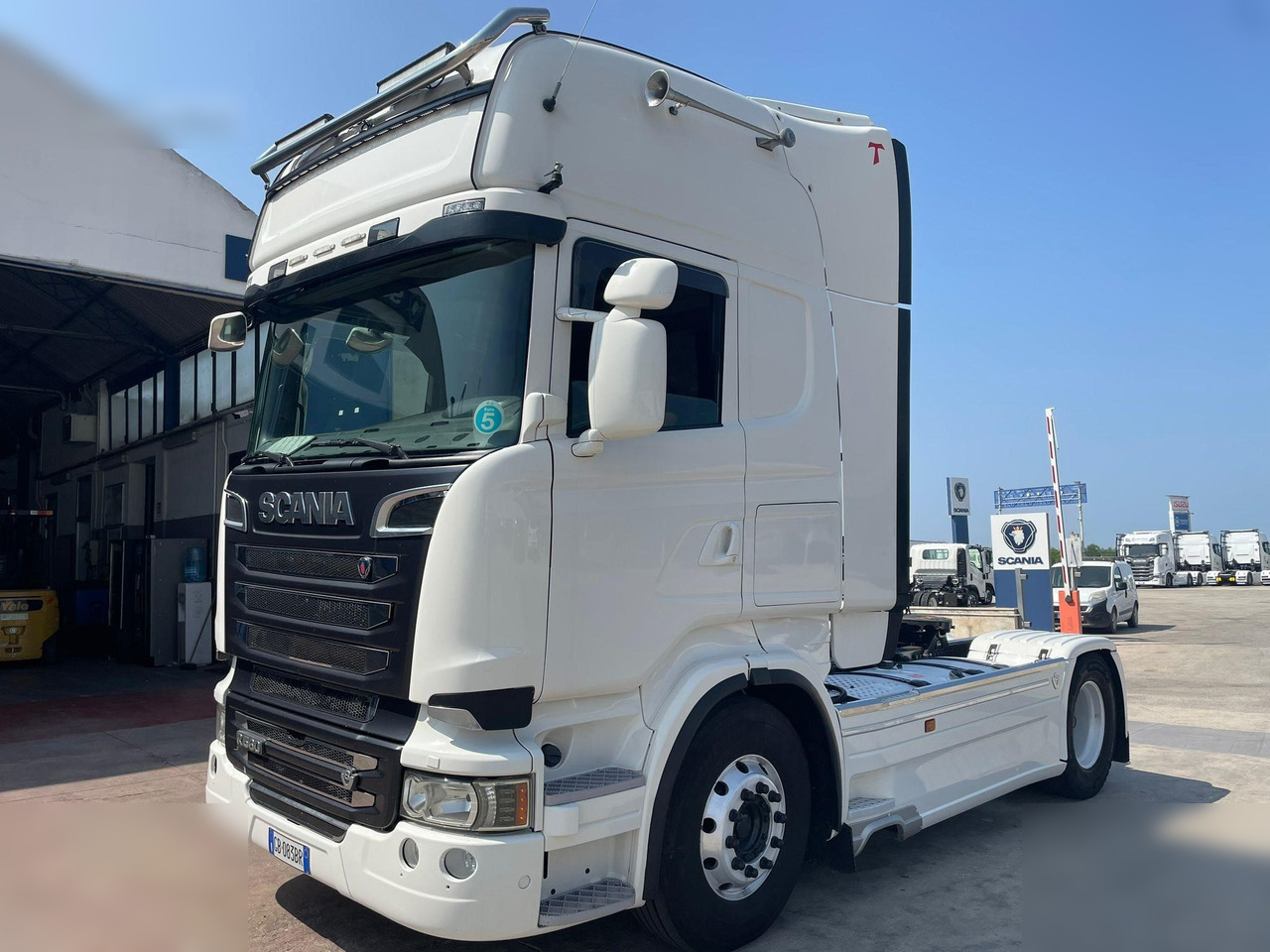 SCANIA R560 - Tegljač: slika SCANIA R560 - Tegljač SCANIA R560 - Tegljač: slika SCANIA R560 - Tegljač