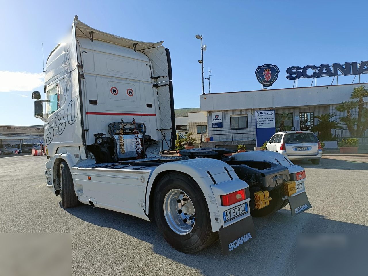SCANIA R580 - Tegljač: slika SCANIA R580 - Tegljač SCANIA R580 - Tegljač: slika SCANIA R580 - Tegljač