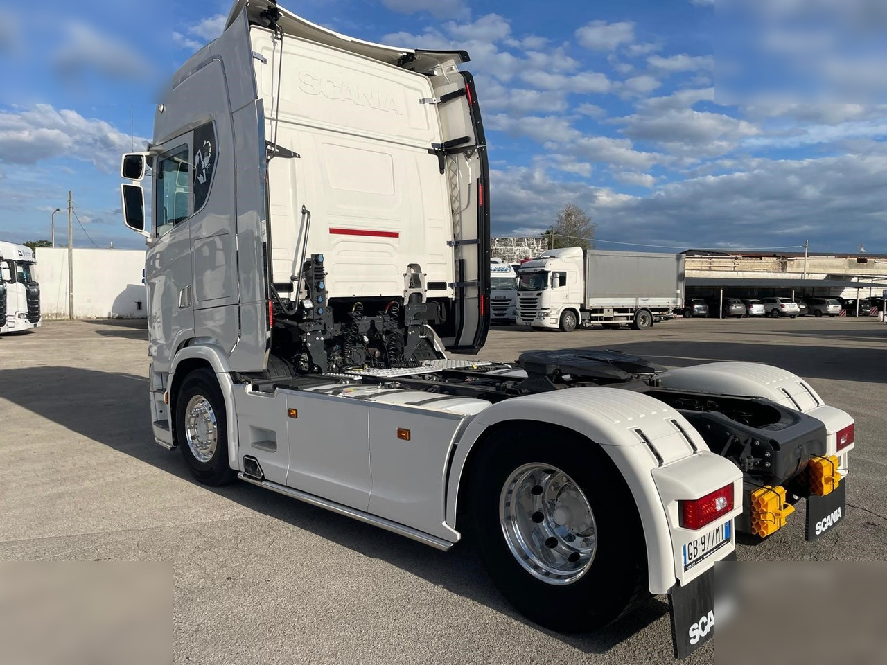 SCANIA S500 - Tegljač: slika SCANIA S500 - Tegljač SCANIA S500 - Tegljač: slika SCANIA S500 - Tegljač