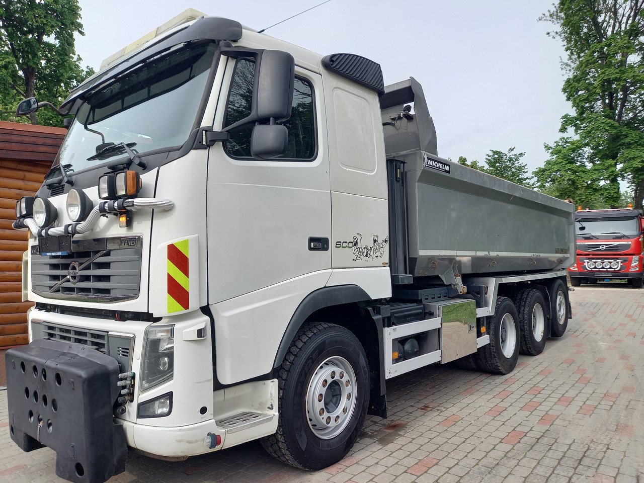 VOLVO FH16, 8x4, BIG AXLES, RETARDER, GW 39500 KG - Kiper: slika VOLVO FH16, 8x4, BIG AXLES, RETARDER, GW 39500 KG - Kiper VOLVO FH16, 8x4, BIG AXLES, RETARDER, GW 39500 KG - Kiper: slika VOLVO FH16, 8x4, BIG AXLES, RETARDER, GW 39500 KG - Kiper