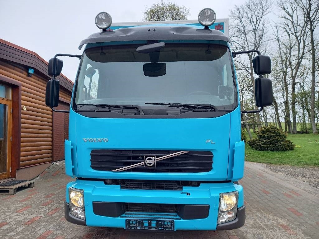 Volvo FL 240, 4x2, GW 16000 KG - Kamion sandučar: slika Volvo FL 240, 4x2, GW 16000 KG - Kamion sandučar Volvo FL 240, 4x2, GW 16000 KG - Kamion sandučar: slika Volvo FL 240, 4x2, GW 16000 KG - Kamion sandučar