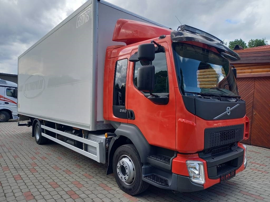 Volvo FL 280, 4x2, EURO 6 - Kamion sandučar: slika Volvo FL 280, 4x2, EURO 6 - Kamion sandučar Volvo FL 280, 4x2, EURO 6 - Kamion sandučar: slika Volvo FL 280, 4x2, EURO 6 - Kamion sandučar