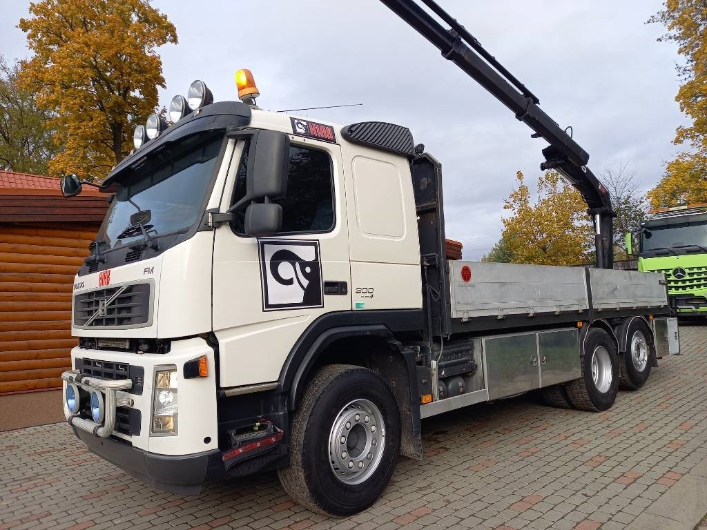 Volvo FM 300, 6x2, HIAB CRANE - Kamion s kranom: slika Volvo FM 300, 6x2, HIAB CRANE - Kamion s kranom Volvo FM 300, 6x2, HIAB CRANE - Kamion s kranom: slika Volvo FM 300, 6x2, HIAB CRANE - Kamion s kranom