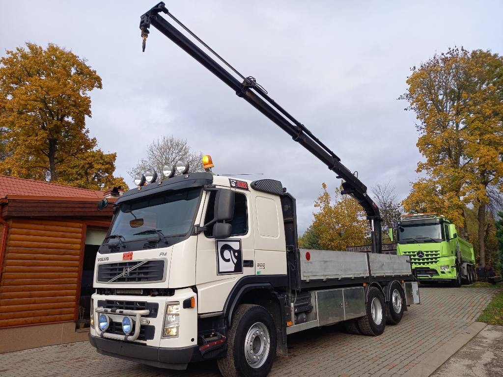Volvo FM 300, 6x2, HIAB CRANE - Kamion s kranom: slika Volvo FM 300, 6x2, HIAB CRANE - Kamion s kranom Volvo FM 300, 6x2, HIAB CRANE - Kamion s kranom: slika Volvo FM 300, 6x2, HIAB CRANE - Kamion s kranom