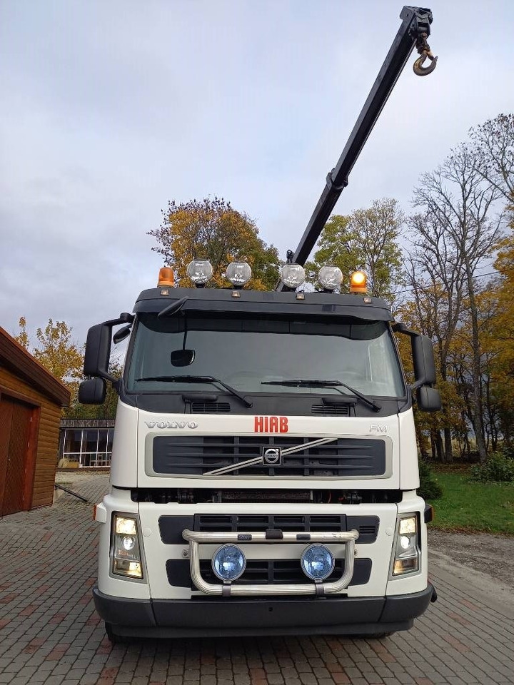 Volvo FM 300, 6x2, HIAB CRANE - Kamion s kranom: slika Volvo FM 300, 6x2, HIAB CRANE - Kamion s kranom Volvo FM 300, 6x2, HIAB CRANE - Kamion s kranom: slika Volvo FM 300, 6x2, HIAB CRANE - Kamion s kranom