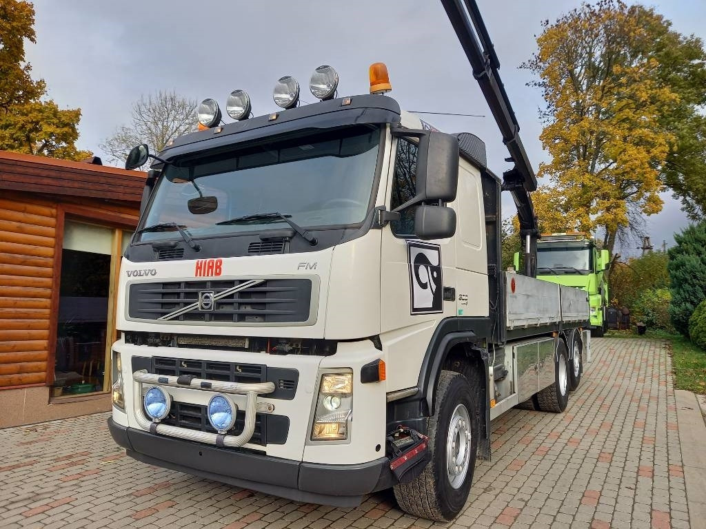 Volvo FM 300, 6x2, HIAB CRANE - Kamion s kranom: slika Volvo FM 300, 6x2, HIAB CRANE - Kamion s kranom Volvo FM 300, 6x2, HIAB CRANE - Kamion s kranom: slika Volvo FM 300, 6x2, HIAB CRANE - Kamion s kranom