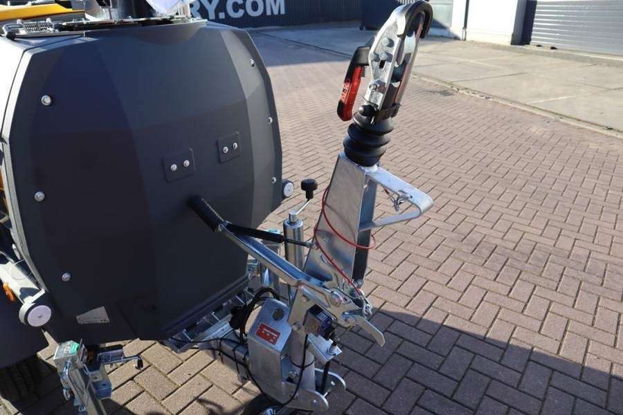 Atlas Copco Hilight H6+ Valid inspection, *Guarantee! Max Boom - Rasvjetni stup: slika Atlas Copco Hilight H6+ Valid inspection, *Guarantee! Max Boom - Rasvjetni stup Atlas Copco Hilight H6+ Valid inspection, *Guarantee! Max Boom - Rasvjetni stup: slika Atlas Copco Hilight H6+ Valid inspection, *Guarantee! Max Boom - Rasvjetni stup