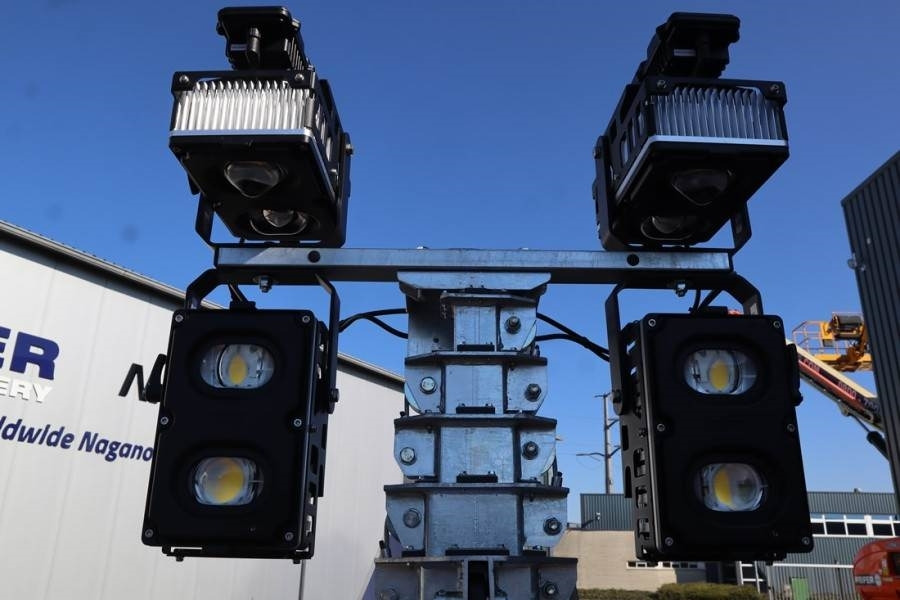 Atlas Copco Hilight H6+ Valid inspection, *Guarantee! Max Boom - Rasvjetni stup: slika Atlas Copco Hilight H6+ Valid inspection, *Guarantee! Max Boom - Rasvjetni stup Atlas Copco Hilight H6+ Valid inspection, *Guarantee! Max Boom - Rasvjetni stup: slika Atlas Copco Hilight H6+ Valid inspection, *Guarantee! Max Boom - Rasvjetni stup