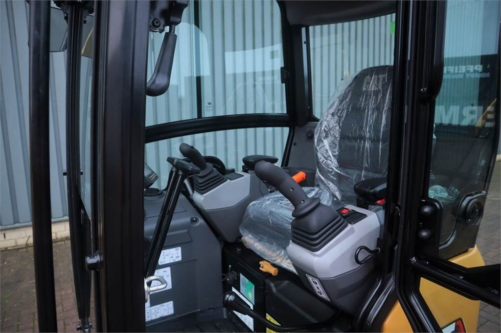 CAT 301.8 NEW, Valid inspection, *Guarantee! Hydr Quic - Mini bager: slika CAT 301.8 NEW, Valid inspection, *Guarantee! Hydr Quic - Mini bager CAT 301.8 NEW, Valid inspection, *Guarantee! Hydr Quic - Mini bager: slika CAT 301.8 NEW, Valid inspection, *Guarantee! Hydr Quic - Mini bager