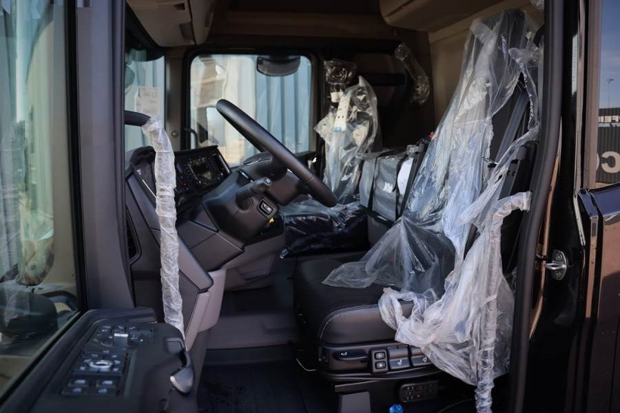 Cormach R540 B8X2 Scania 110000-E8F206 A.S.C, Diesel, Eur - Autodizalica za sve terene: slika Cormach R540 B8X2 Scania 110000-E8F206 A.S.C, Diesel, Eur - Autodizalica za sve terene Cormach R540 B8X2 Scania 110000-E8F206 A.S.C, Diesel, Eur - Autodizalica za sve terene: slika Cormach R540 B8X2 Scania 110000-E8F206 A.S.C, Diesel, Eur - Autodizalica za sve terene