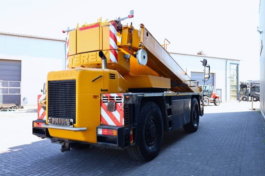 Autodizalica za sve terene Demag AC30 City Diesel, 4x4x4 Drive, 30t Capacity, 25m M: slika Autodizalica za sve terene Demag AC30 City Diesel, 4x4x4 Drive, 30t Capacity, 25m M