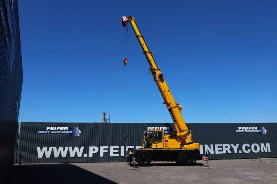 Autodizalica za sve terene Demag AC30 City Diesel, 4x4x4 Drive, 30t Capacity, 25m M: slika Autodizalica za sve terene Demag AC30 City Diesel, 4x4x4 Drive, 30t Capacity, 25m M