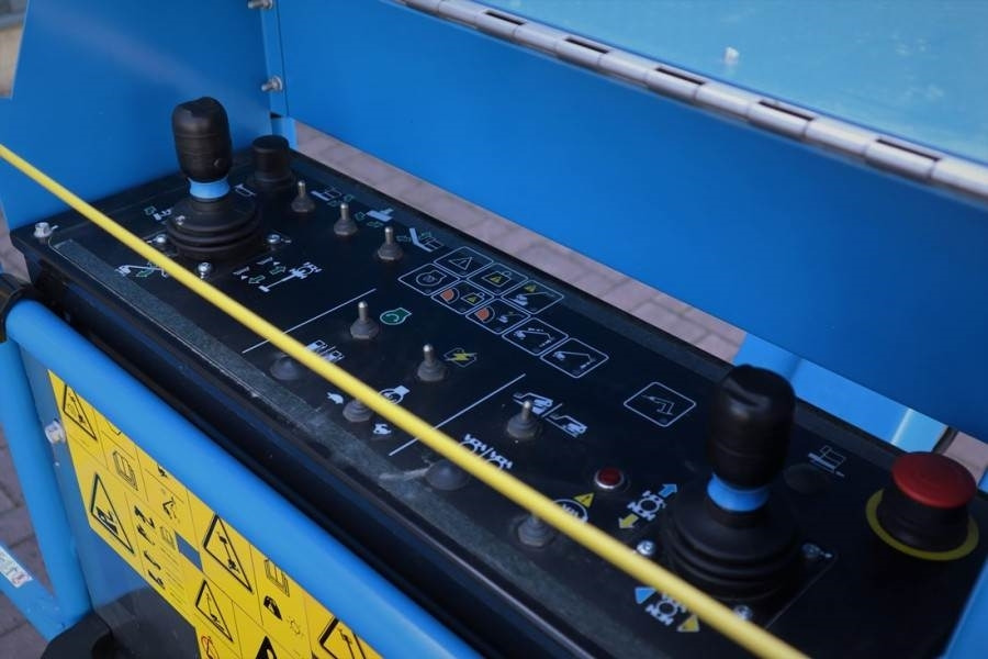 Genie S45XC Trax Valid inspection, *Guarantee! Diesel, 4 - Teleskopski krak: slika Genie S45XC Trax Valid inspection, *Guarantee! Diesel, 4 - Teleskopski krak Genie S45XC Trax Valid inspection, *Guarantee! Diesel, 4 - Teleskopski krak: slika Genie S45XC Trax Valid inspection, *Guarantee! Diesel, 4 - Teleskopski krak