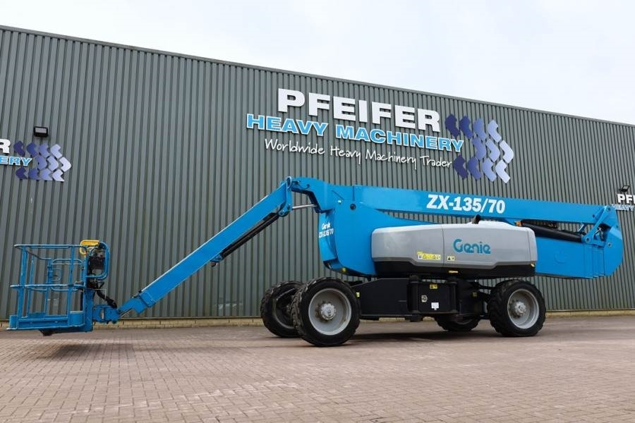 Genie ZX135/70 Diesel, 4x4x4 Drive, 43m Working Height, - Zglobni krak: slika Genie ZX135/70 Diesel, 4x4x4 Drive, 43m Working Height, - Zglobni krak Genie ZX135/70 Diesel, 4x4x4 Drive, 43m Working Height, - Zglobni krak: slika Genie ZX135/70 Diesel, 4x4x4 Drive, 43m Working Height, - Zglobni krak