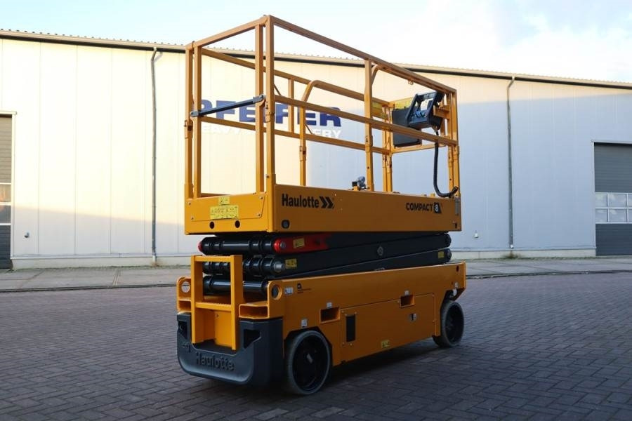 Haulotte Compact 8N Valid inspection, *Guarantee! 8m Workin - Škarasta podizna platforma: slika Haulotte Compact 8N Valid inspection, *Guarantee! 8m Workin - Škarasta podizna platforma Haulotte Compact 8N Valid inspection, *Guarantee! 8m Workin - Škarasta podizna platforma: slika Haulotte Compact 8N Valid inspection, *Guarantee! 8m Workin - Škarasta podizna platforma